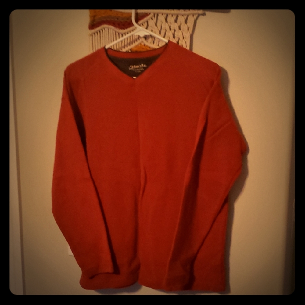 V neck sweater